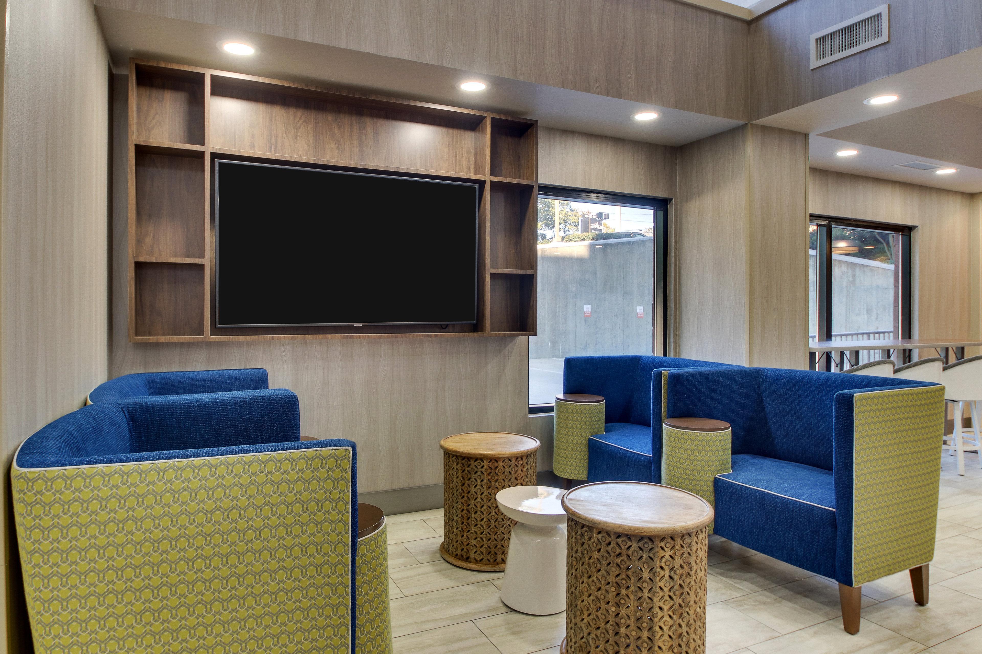 Holiday Inn Express & Suites Atlanta Perimeter Mall Hotel By Ihg Sandy Springs Extérieur photo