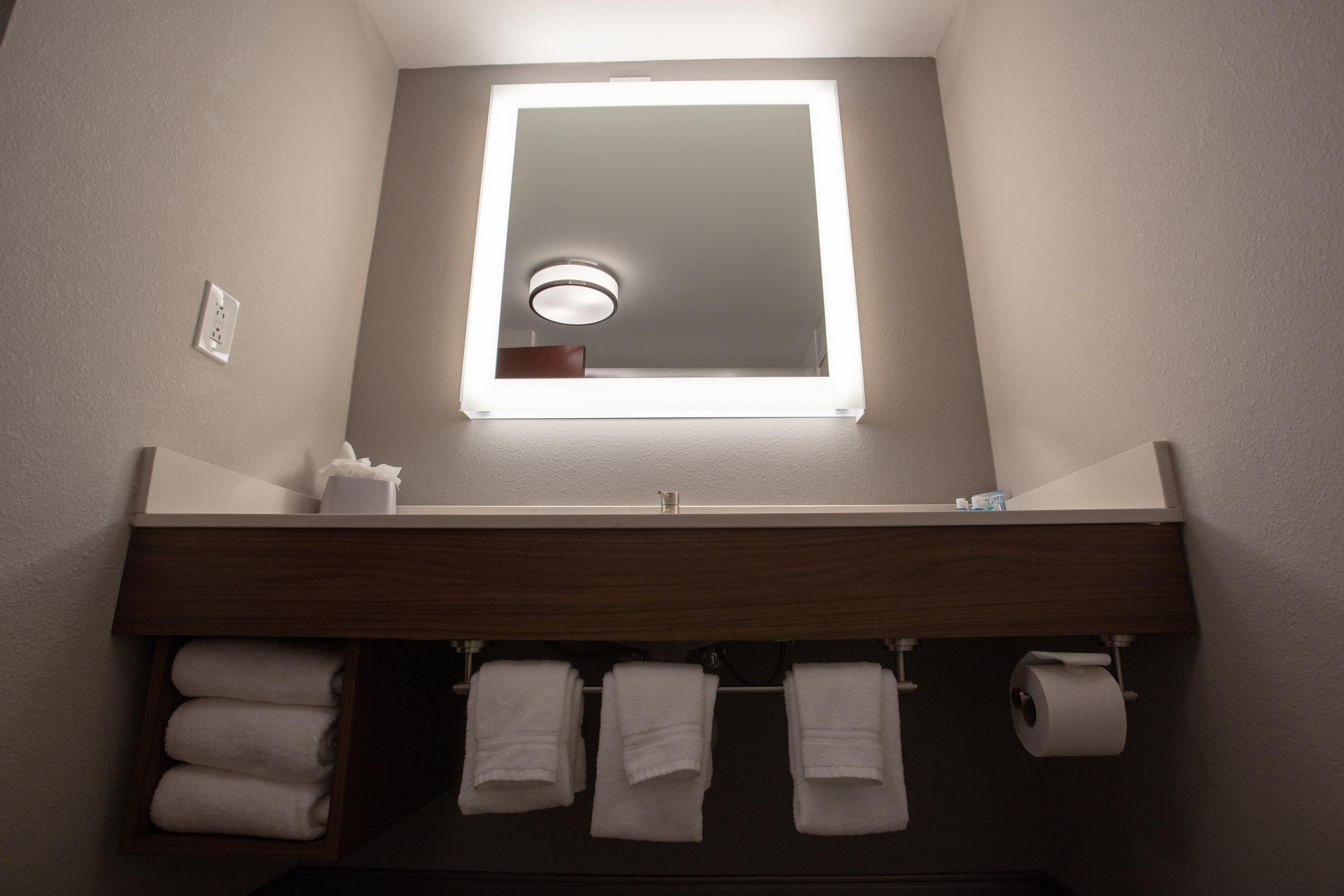 Holiday Inn Express & Suites Atlanta Perimeter Mall Hotel By Ihg Sandy Springs Extérieur photo