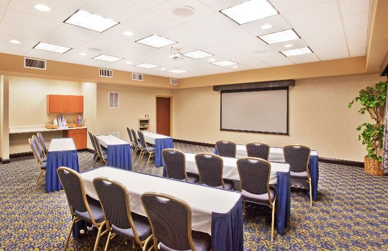 Holiday Inn Express & Suites Atlanta Perimeter Mall Hotel By Ihg Sandy Springs Extérieur photo